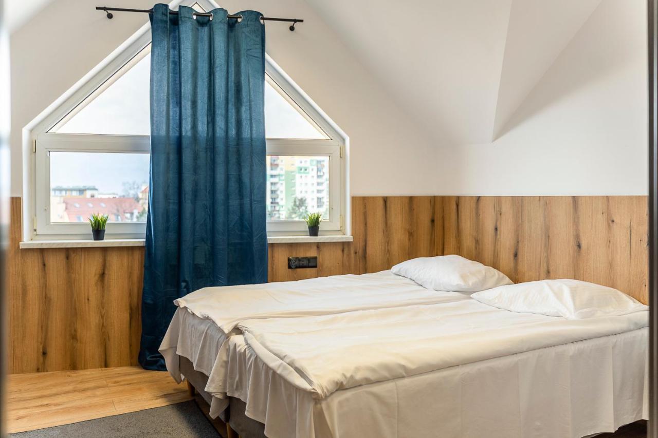 Gems Hostel Glogow  Luaran gambar