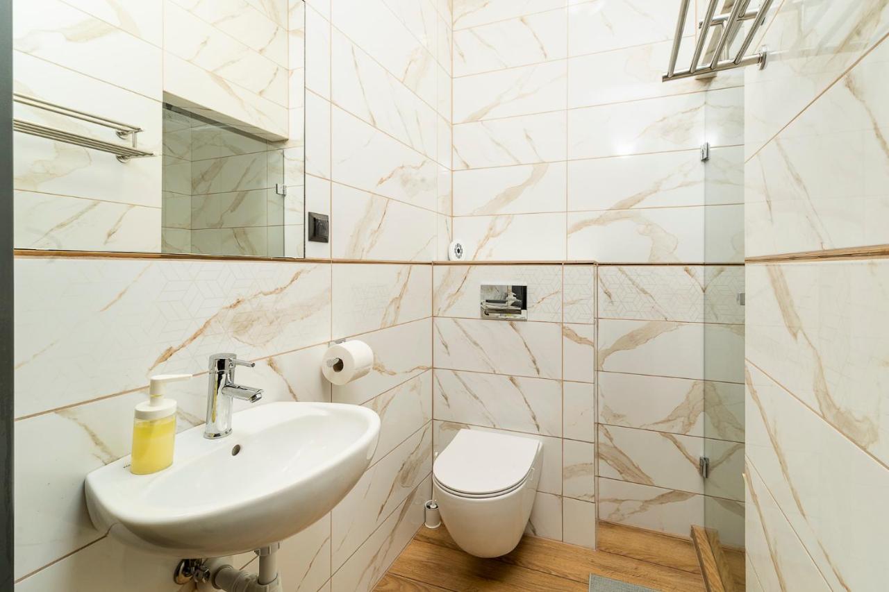 Gems Hostel Glogow  Luaran gambar